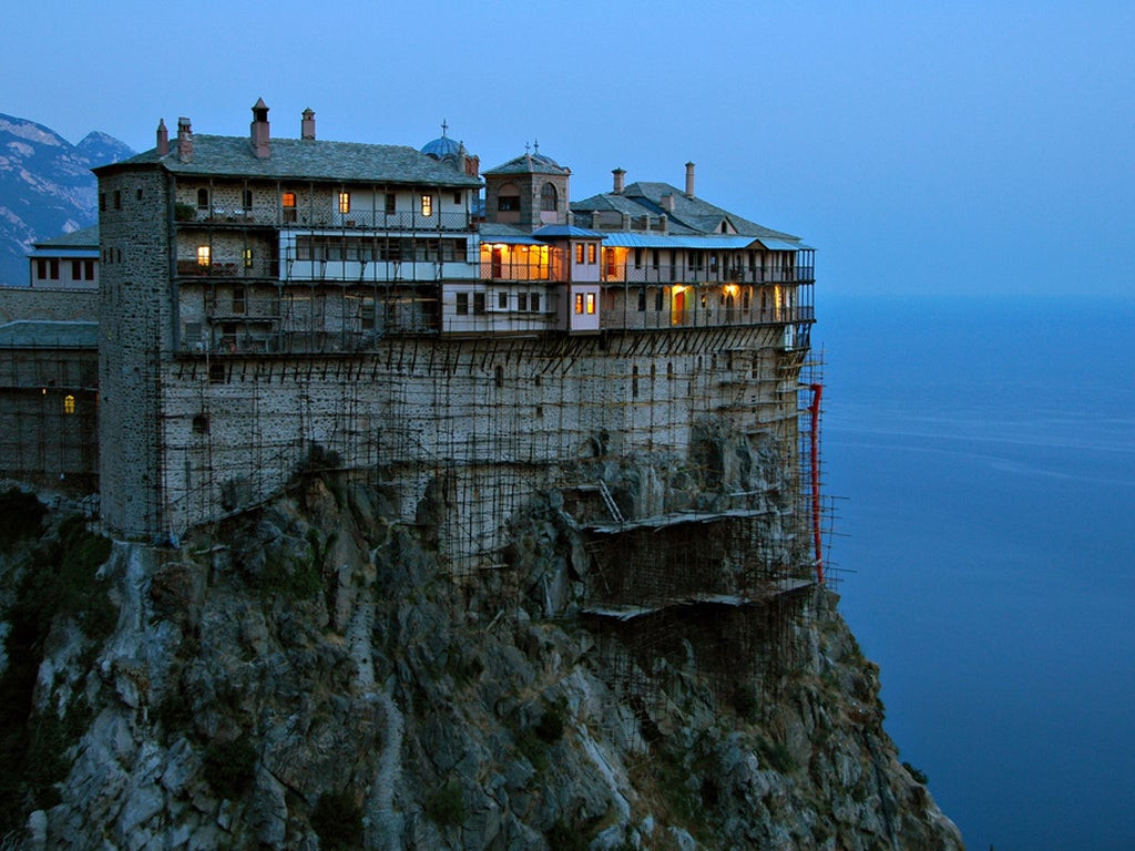 Αμερικανική εκπομπή στα Βυζαντινά Μοναστήρια του Ιερού όρους Άθως (βίντεο)